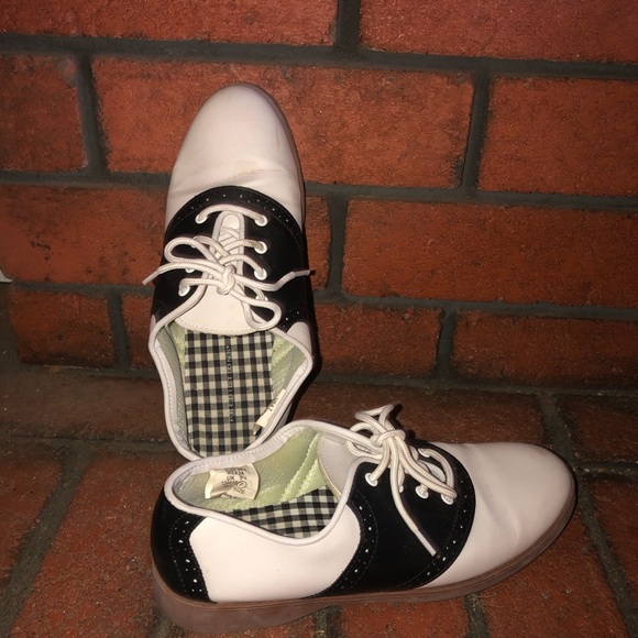 predictions saddle shoes